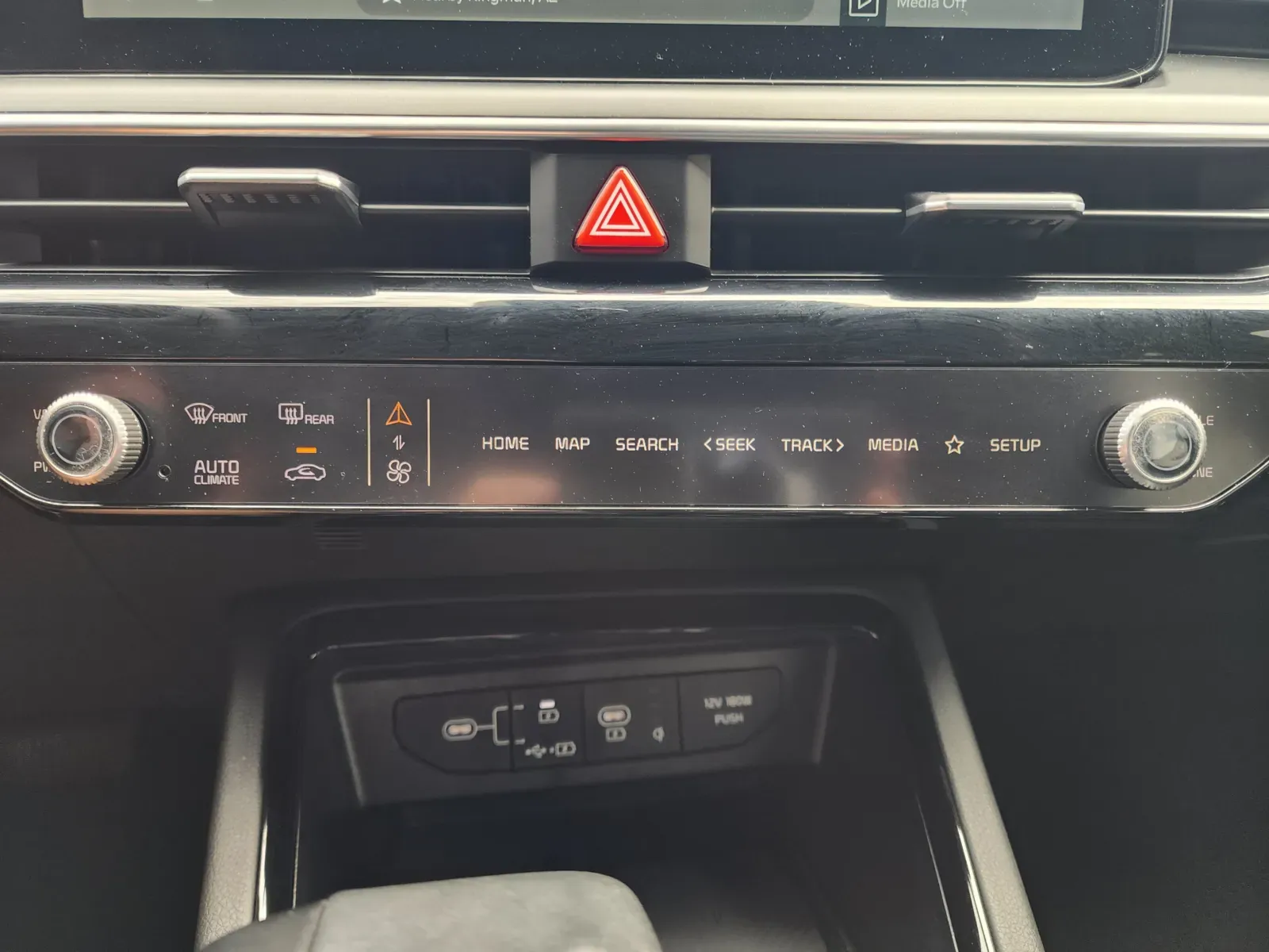 Kia K5 photo 25