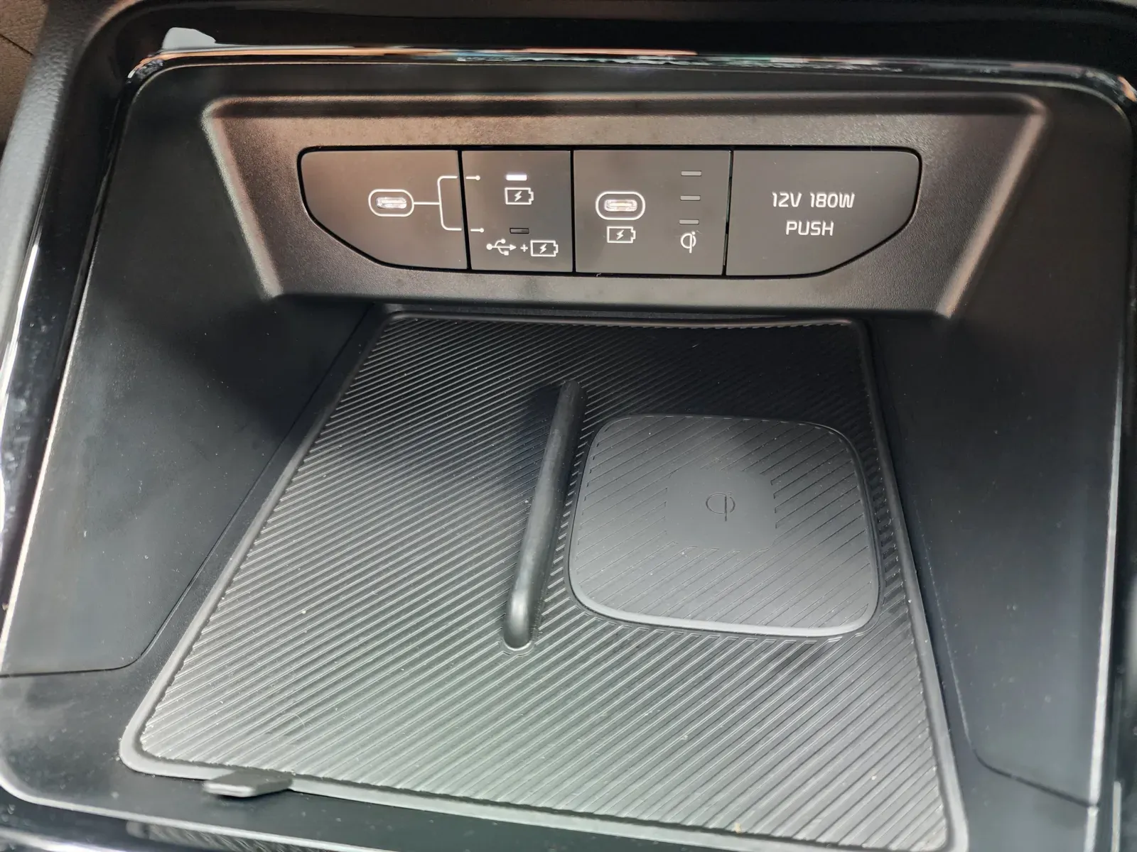 Kia K5 photo 26