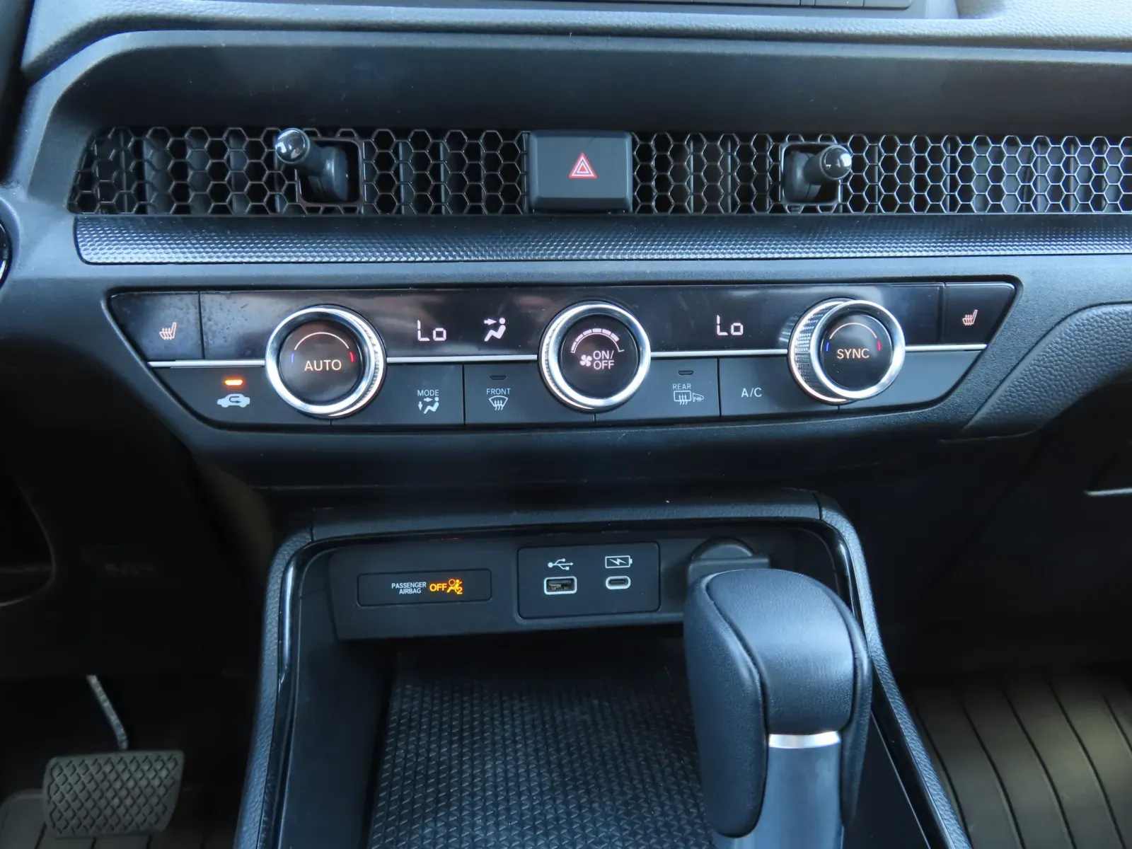 Honda CR-V photo 27