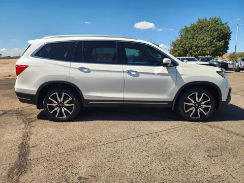 More photos of 2019 Honda Pilot Touring 7-Passenger at Martin Swanty's Paradise Auto, AZ