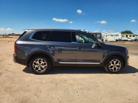 More photos of 2022 Kia Telluride EX at Martin Swanty's Paradise Auto, AZ