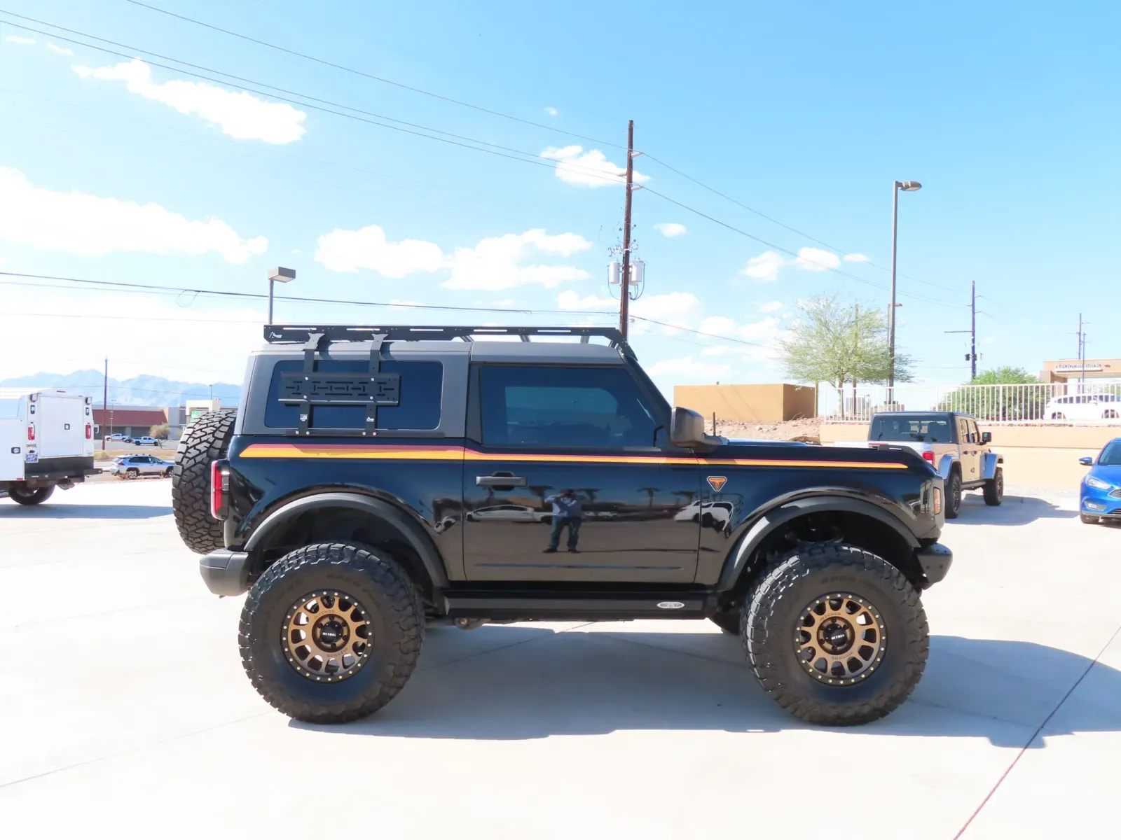 Ford Bronco photo 10