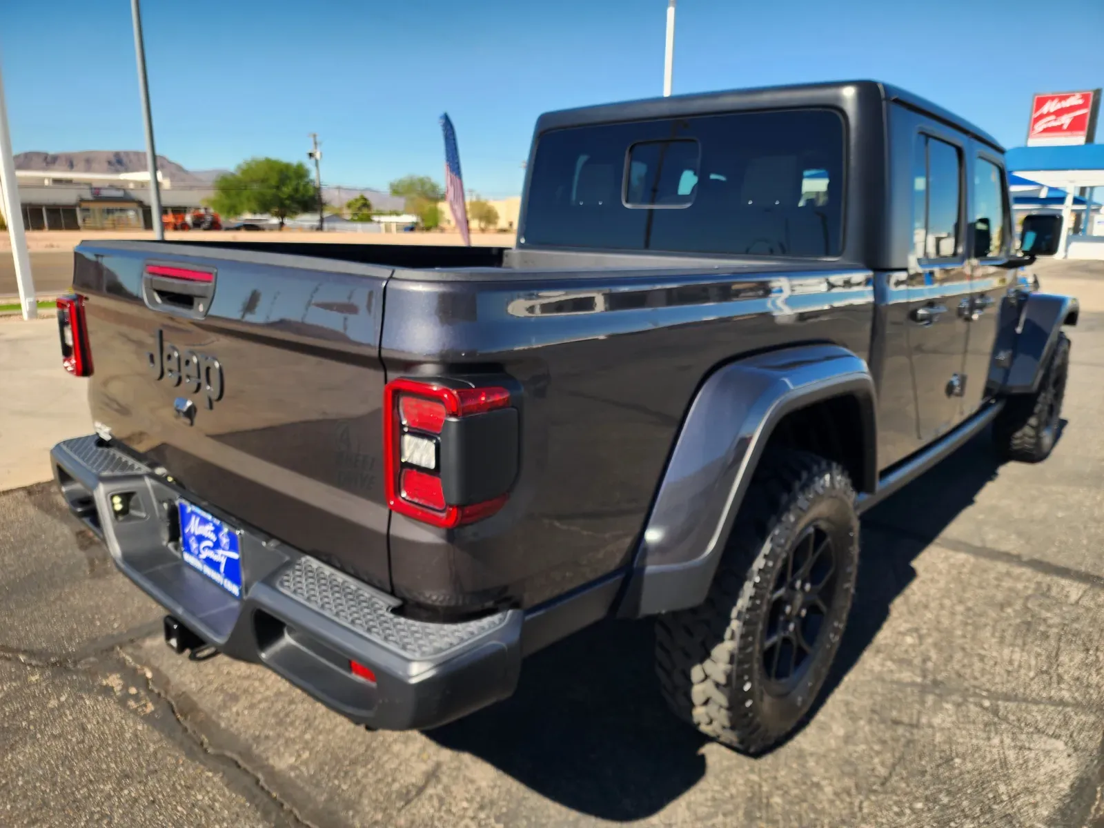 Jeep Gladiator photo 5
