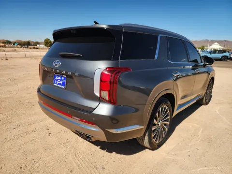 More photos of 2024 Hyundai Palisade Calligraphy at Martin Swanty's Paradise Auto, AZ