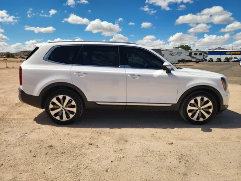 More photos of 2021 Kia Telluride S at Martin Swanty's Paradise Auto, AZ