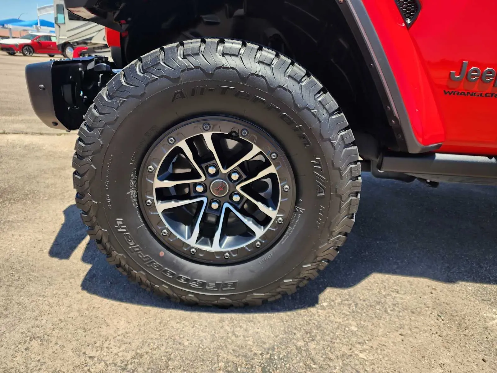 Jeep Wrangler photo 9
