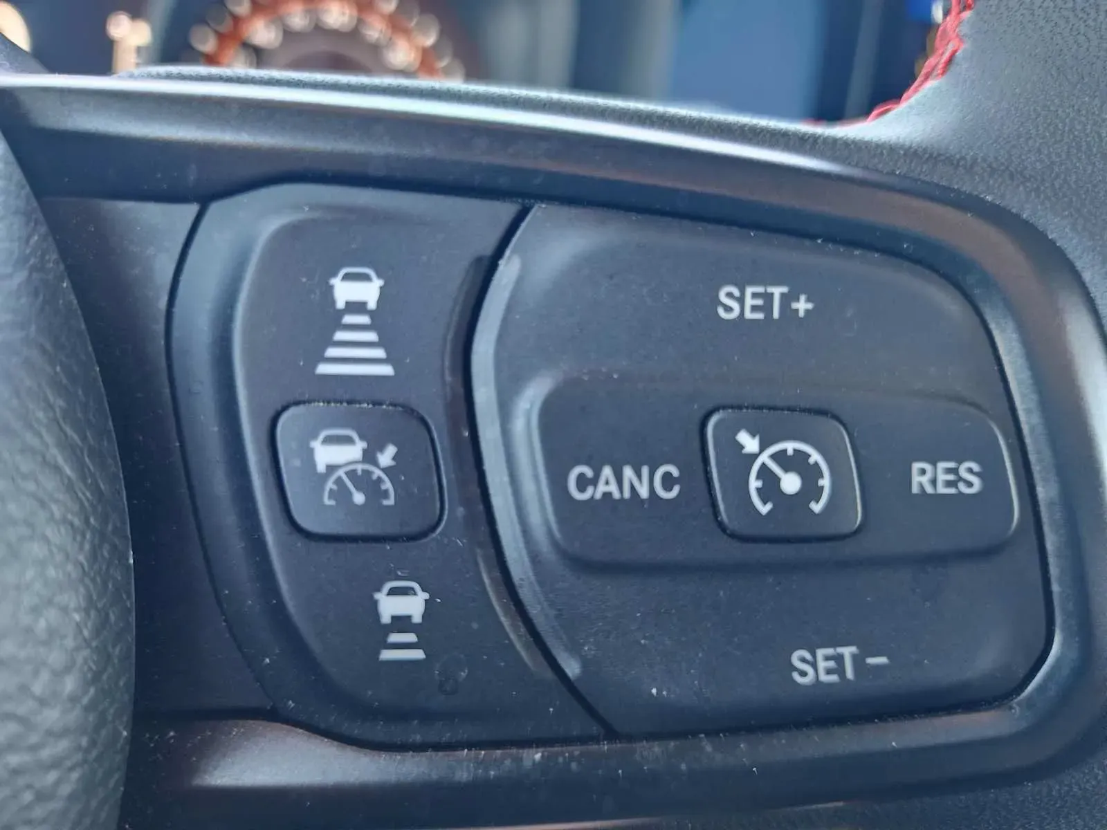 Jeep Wrangler photo 19