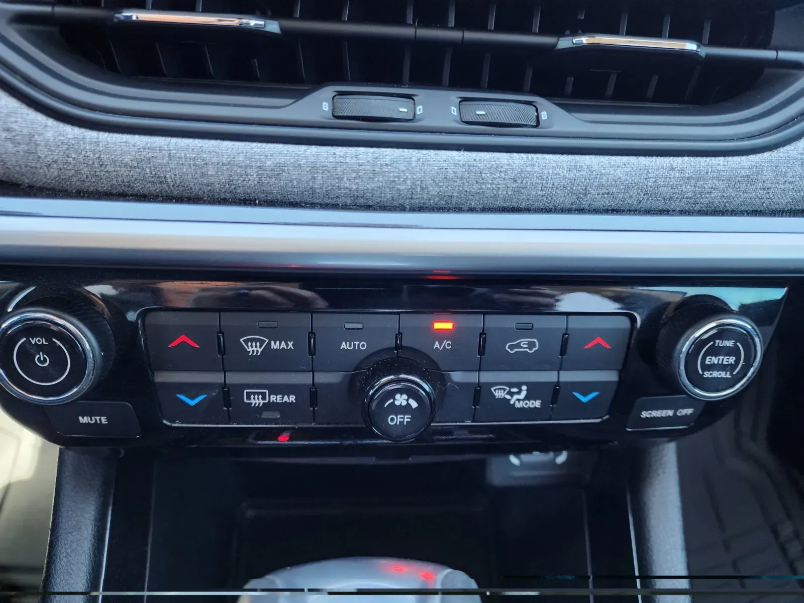 Jeep Compass photo 25