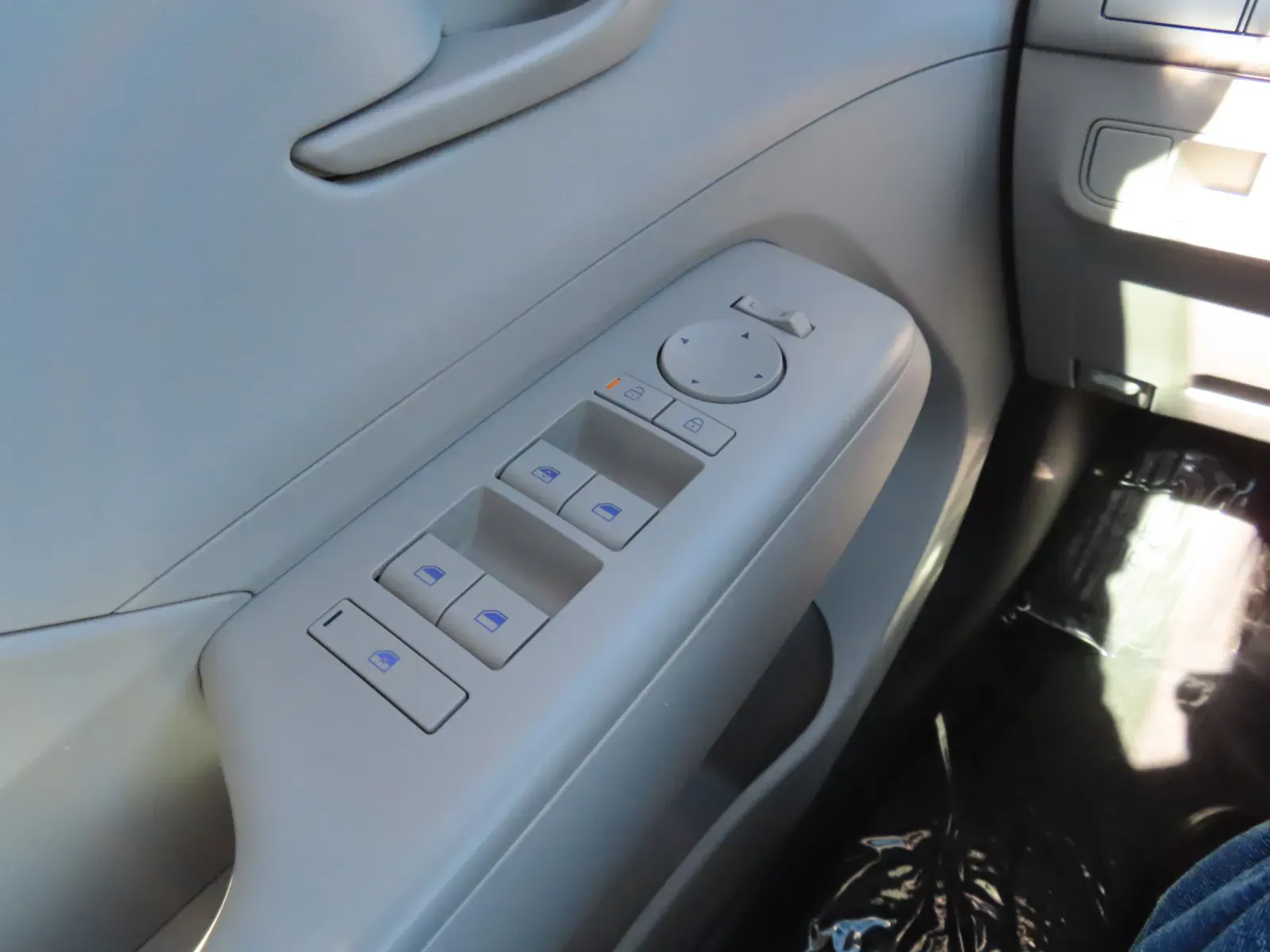 Hyundai Kona photo 24