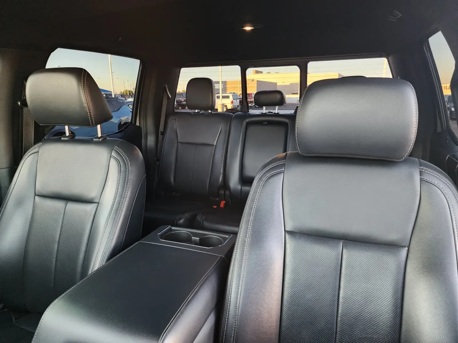 Ford F-350 photo 19