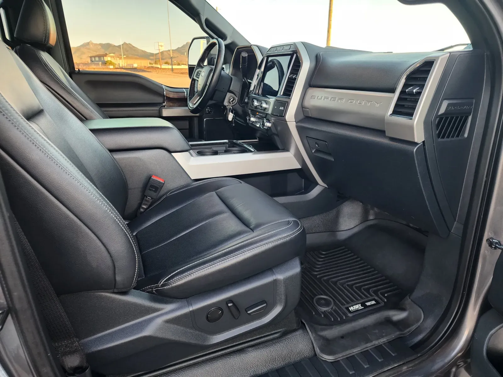 Ford F-350 photo 16