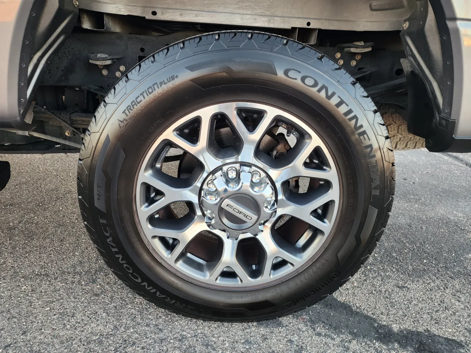 Ford F-350 photo 11