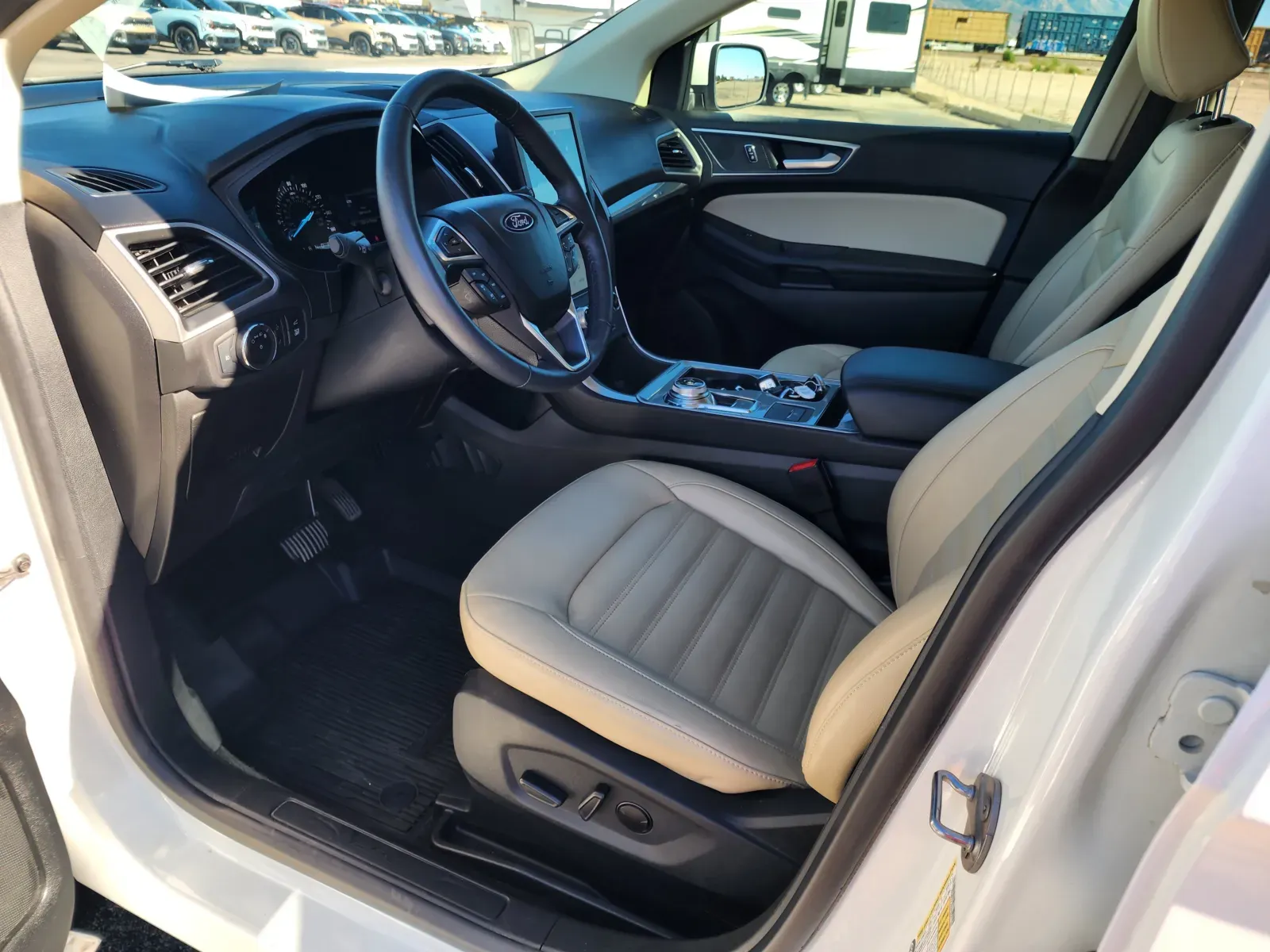 Ford Edge photo 15