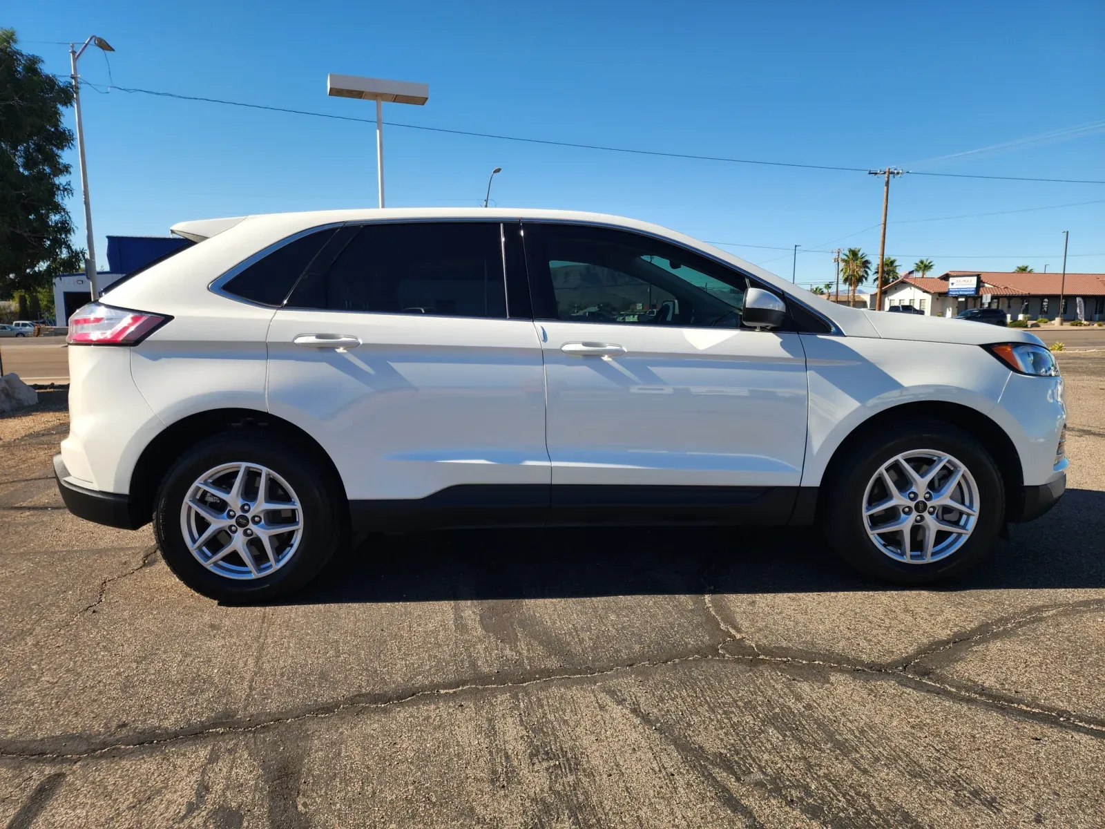 Ford Edge photo 4