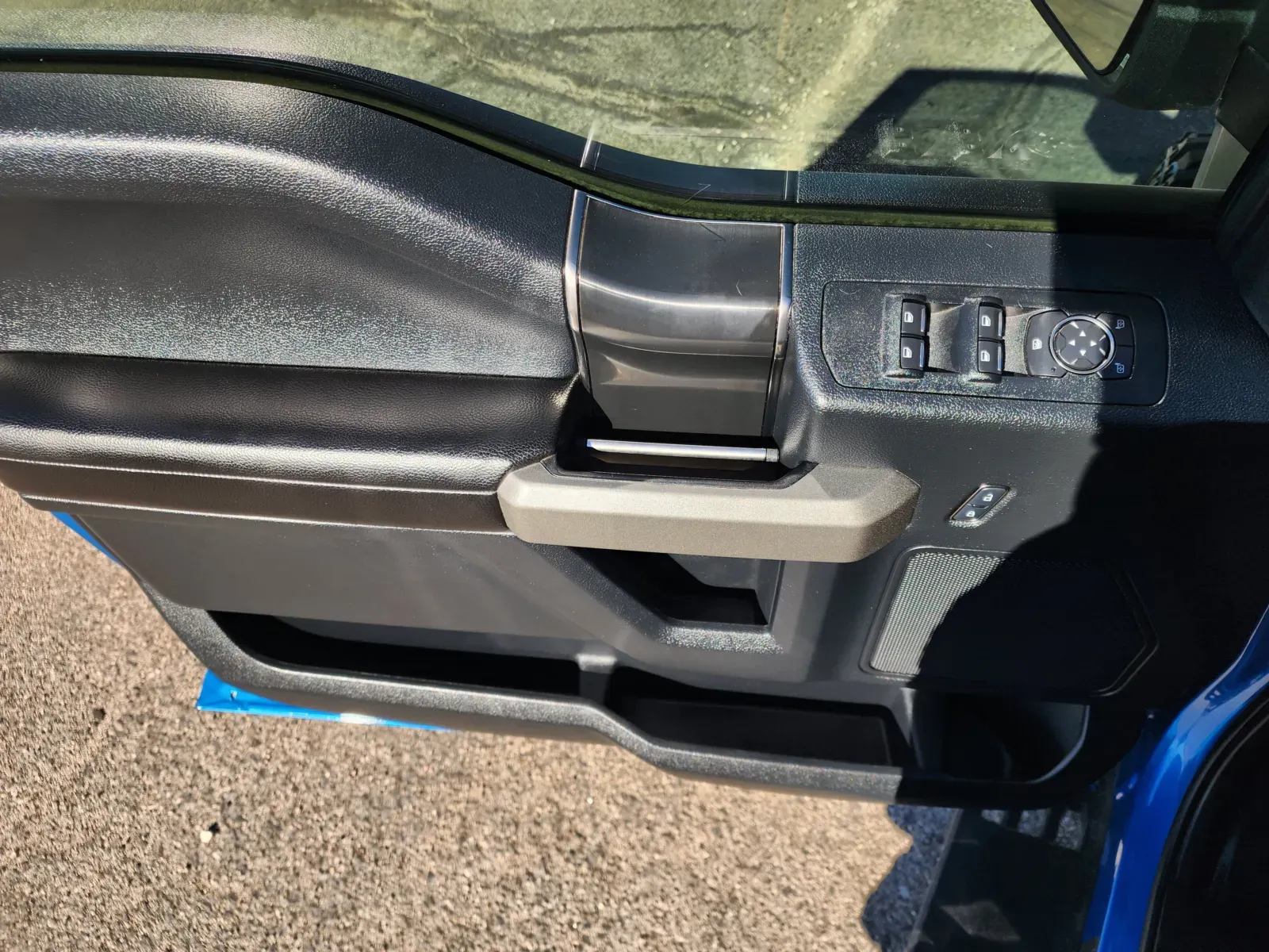 Ford F-150 photo 20