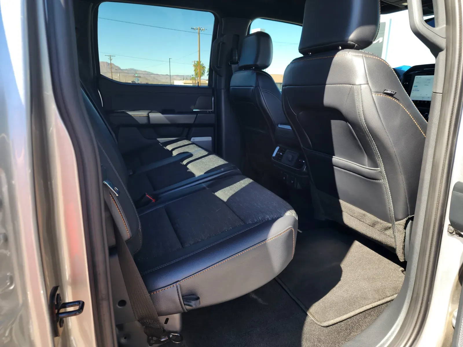 Ford F-150 photo 15