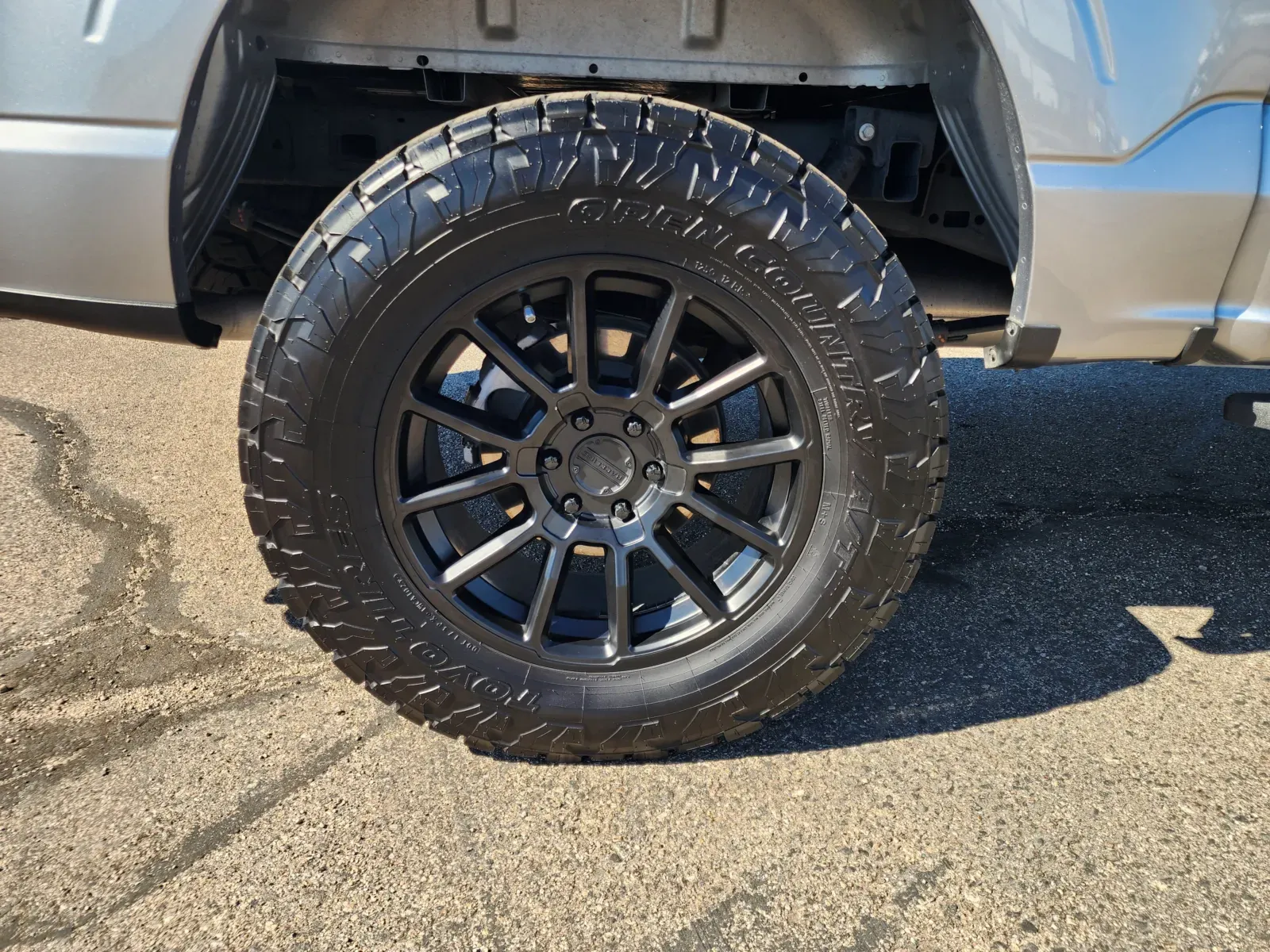Ford F-150 photo 12