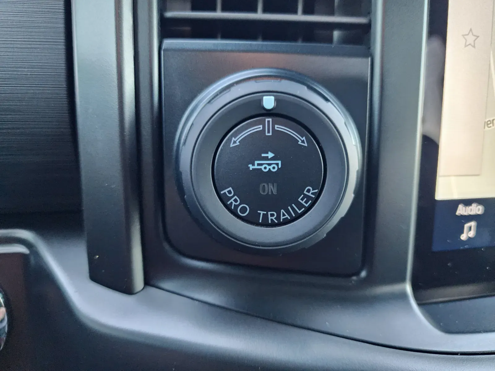 Ford F-150 photo 28