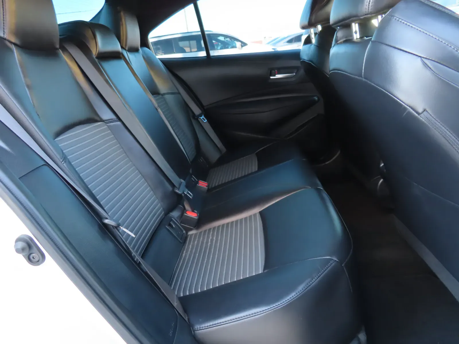 Toyota Corolla photo 16