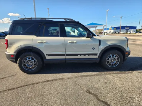 More photos of 2024 Ford Bronco Sport Outer Banks at Martin Swanty's Paradise Auto, AZ