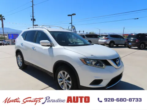 White 2015 Nissan Rogue SV for sale in Lake Havasu City, AZ