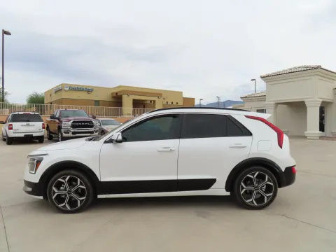 More photos of 2023 Kia Niro EX Touring at Martin Swanty's Paradise Auto, AZ