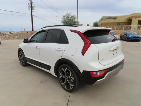 More photos of 2023 Kia Niro EX Touring at Martin Swanty's Paradise Auto, AZ
