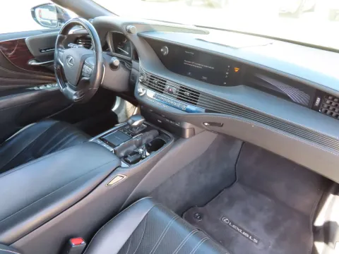 Photos of 2019 Lexus LS 500 for sale in Lake Havasu City, AZ at Martin Swanty's Paradise Auto