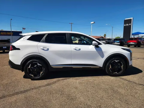 More photos of 2026 Kia Sportage EX at Martin Swanty's Paradise Auto, AZ