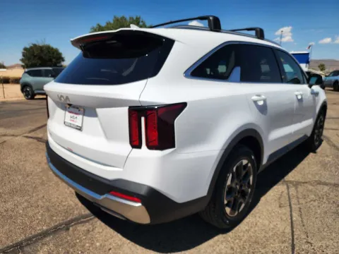 More photos of 2026 Kia Sorento S at Martin Swanty's Paradise Auto, AZ