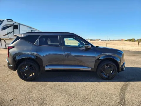 More photos of 2027 Kia Seltos X-Line SX at Martin Swanty's Paradise Auto, AZ