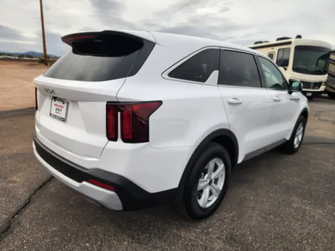 More photos of 2026 Kia Sorento LX at Martin Swanty's Paradise Auto, AZ