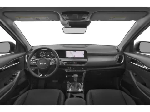 More photos of 2024 Kia Seltos EX at Martin Swanty's Paradise Auto, AZ