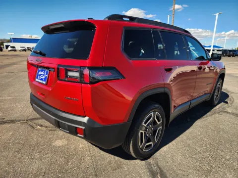 More photos of 2027 Jeep Cherokee Limited at Martin Swanty's Paradise Auto, AZ
