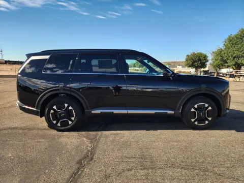 More photos of 2027 Kia Telluride Hybrid EX at Martin Swanty's Paradise Auto, AZ