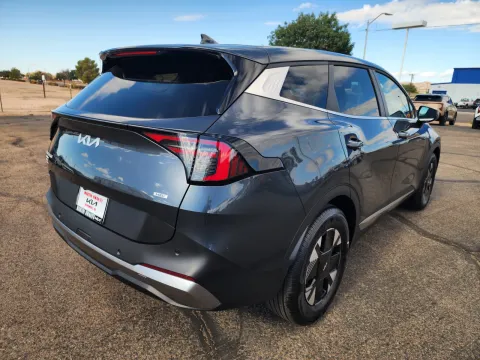 More photos of 2027 Kia Sportage Hybrid LX at Martin Swanty's Paradise Auto, AZ
