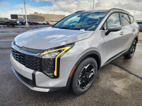 Another view of 2027 Kia Sportage Hybrid EX for sale in Lake Havasu City, AZ at Martin Swanty's Paradise Auto