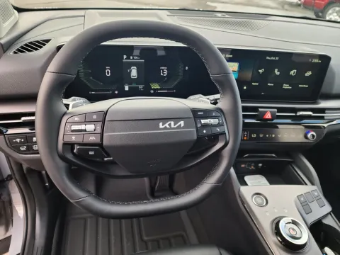 Photos of 2027 Kia Sportage Hybrid EX for sale in Lake Havasu City, AZ at Martin Swanty's Paradise Auto