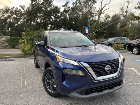 More photos of 2023 Nissan Rogue S at Evo Motors, FL