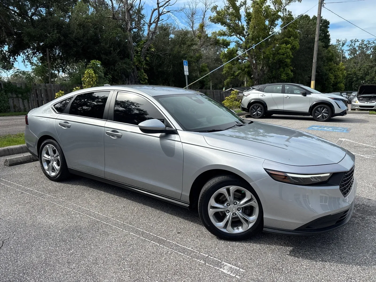 2024 Honda Accord LX - Photo 6