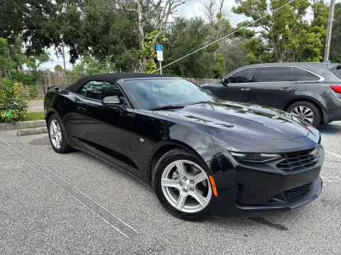 More photos of 2023 Chevrolet Camaro 1LT Convertible at Evo Motors, FL