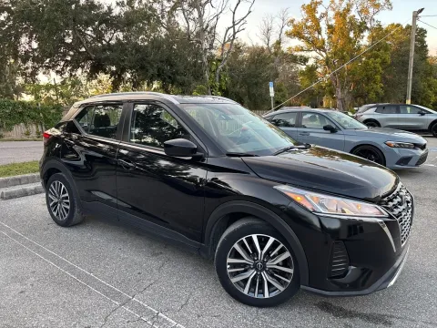 More photos of 2024 Nissan Kicks SV at Evo Motors, FL