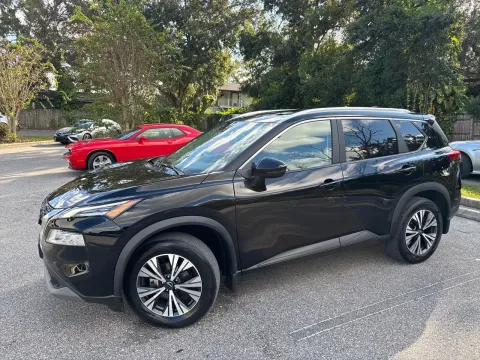 More photos of 2023 Nissan Rogue SV AWD w/PREMIUM PKG. LTHR. PANO. at Evo Motors, FL