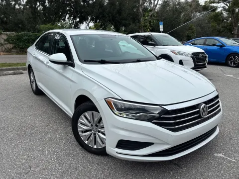 More photos of 2020 Volkswagen Jetta S at Evo Motors, FL