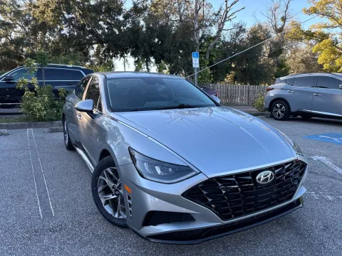 More photos of 2020 Hyundai Sonata SEL w/LEATHER at Evo Motors, FL