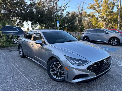 More photos of 2020 Hyundai Sonata SEL w/LEATHER at Evo Motors, FL