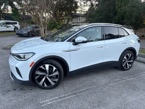 Another view of 2022 Volkswagen ID.4 Pro S for sale in Seffner, FL at Evo Motors