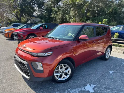 Photos of 2021 Kia Soul S for sale in Seffner, FL at Evo Motors