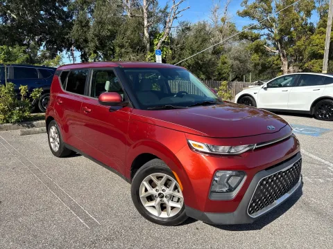 More photos of 2021 Kia Soul S at Evo Motors, FL
