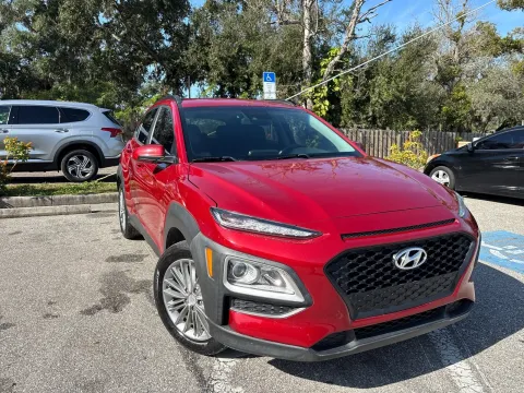 More photos of 2020 Hyundai Kona SEL at Evo Motors, FL